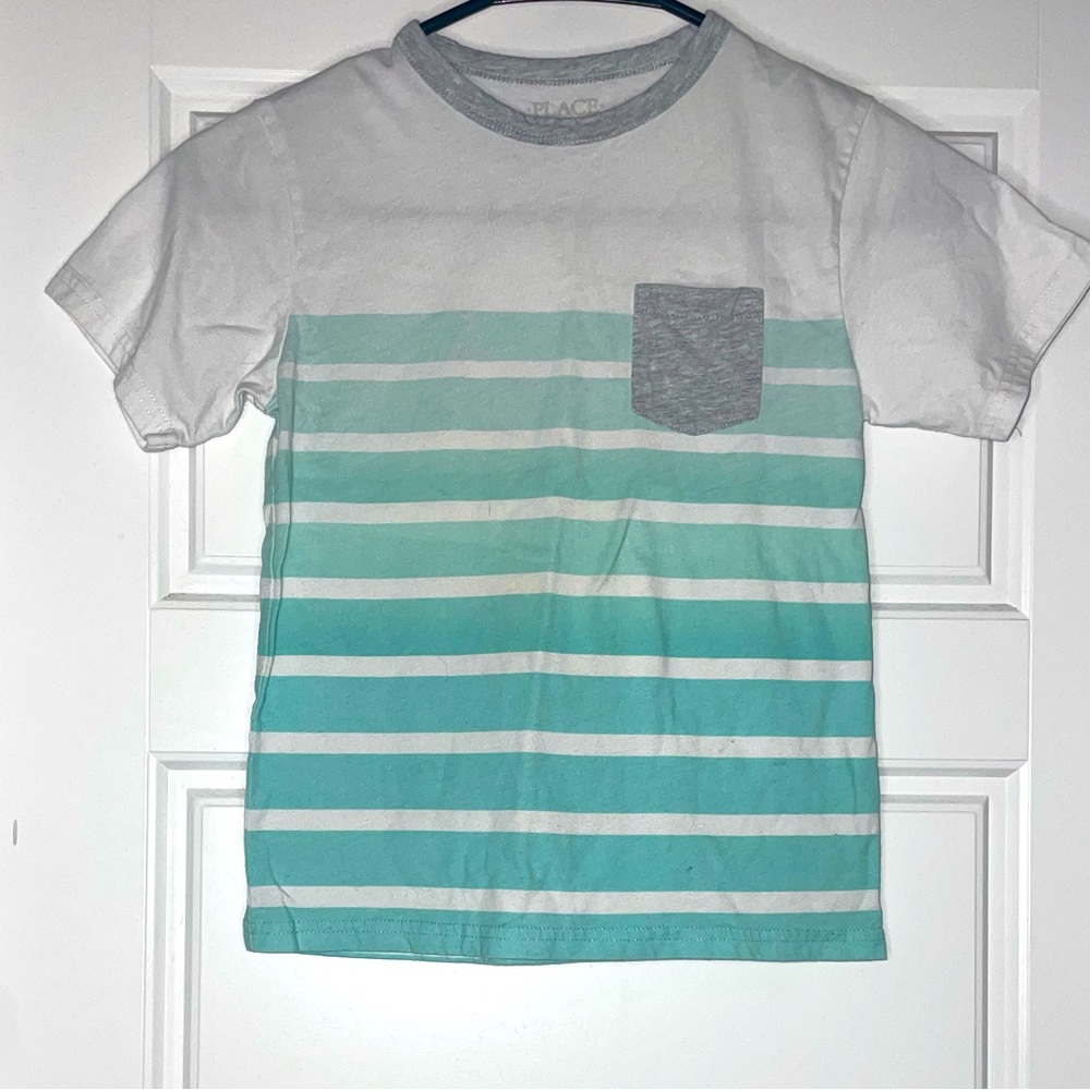 Boys 5/6 Teal and White Striped Children’s Place Pocket Tshi